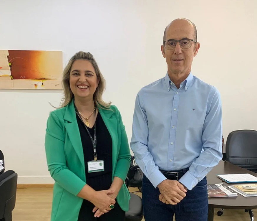 O gestor da ITE, Flvio Toledo, ao lado da secretria de Desenvolvimento Econmico, Turismo e Renda, Gislaine Magrini