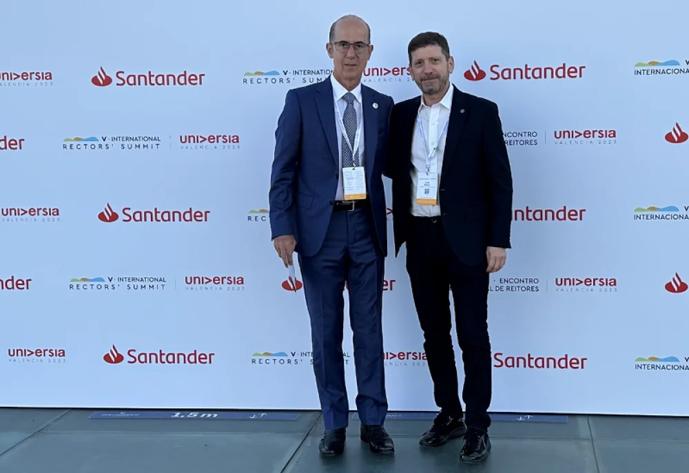 Fl�vio Toledo com Celso Niskier, presidente da Associa��o Brasileira de Mantenedoras do Ensino Superior