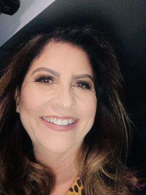 Iteana defende disserta��o de mestrado sobre o ensino superior e aulas remotas
