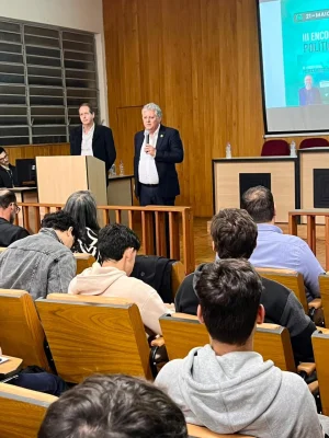 III Encontro de Pol�tica Industrial provocou reflex�es e debate