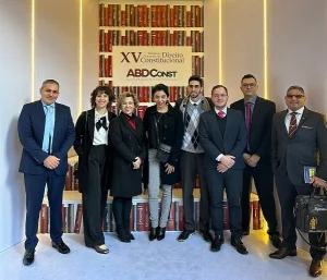 Mestrandos participam de evento da ABDConst