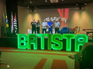 ite, participou da Feira de Profisses do Colgio Batista