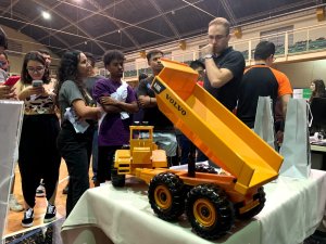 10� Fope estreitou rela��o entre empresas e alunos
