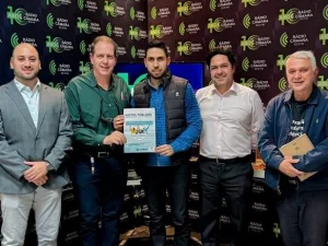 Iteanos apresentam proposta de projeto de lei  Cmara de Bauru