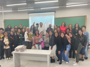 Dia do Assistente Social: m�sica esteve entre as comemora��es