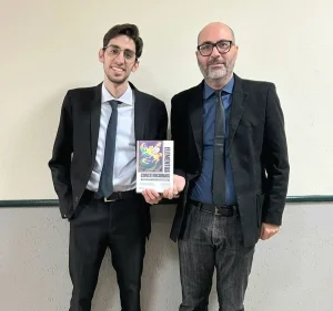 Iteanos publicam livro sobre Direito Constitucional