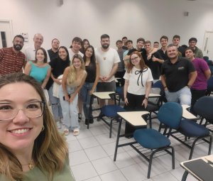 Botucatu: alunos de Administra��o recebem palestra do Sebrae