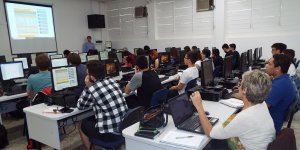 'T�cnicas de investimento na Bolsa' foi tema de curso