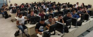 Alunos de Direito simulam processo digital eletr�nico