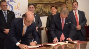 Gestor da ITE participa do IV Encontro de Reitores, na Espanha, e firma novo conv�nio
