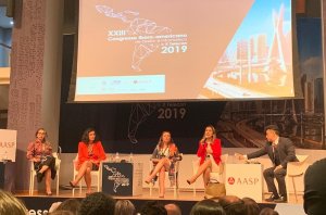 Professora da ITE palestra sobre direitos humanos e internet em congressos na USP e AASP