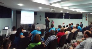 Professor da ITE palestrou sobre preven��o ao suic�dio