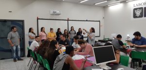 Laborat�rio de Inova��o recebe estudantes de Servi�o Social
