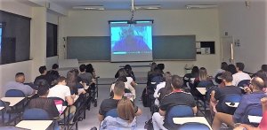 Videoconfer�ncia abordou o conceito de pol�tica como rela��es de poder
