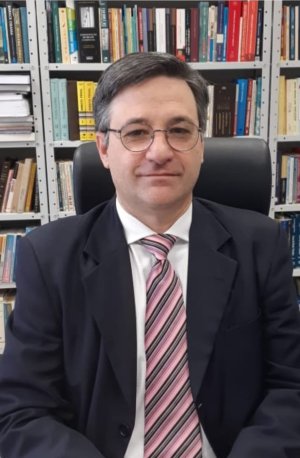Juiz federal e ex-aluno da ITE lan�a livro sobre Direito Previdenci�rio