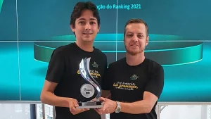 Professor da ITE participa de evento da Sicoob