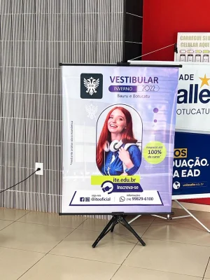 ITE leva conhecimento  feira de profisses do Colgio La Salle