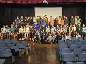 Iteana palestrou no Col�gio La Salle de Botucatu