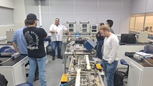 Parceria: alunos de Engenharia de Produ��o t�m aulas pr�ticas no Senai