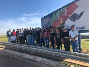 Iteanos visitaram o Porto de Pederneiras e a fazenda Bessi