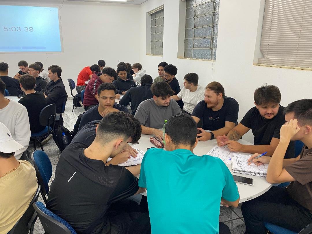 Engenharias em a��o: alunos desenvolvem modelos de neg�cios